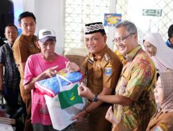 Perhatian bagi Lansia, 99 Warga Kota Metro Terima Bantuan ATENSI dari Kemensos